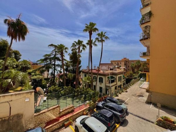 appartamento in affitto a Napoli in zona Vomero