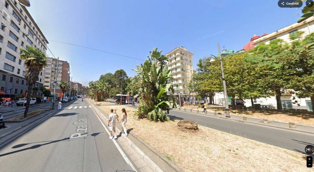 appartamento in affitto a Napoli in zona Stella