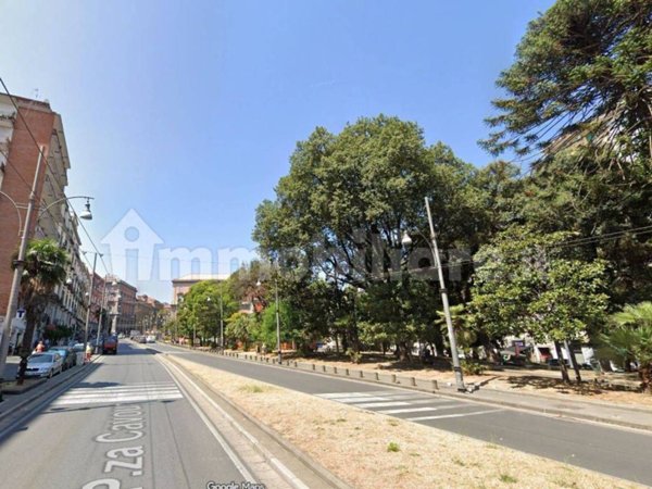 appartamento in affitto a Napoli in zona Stella