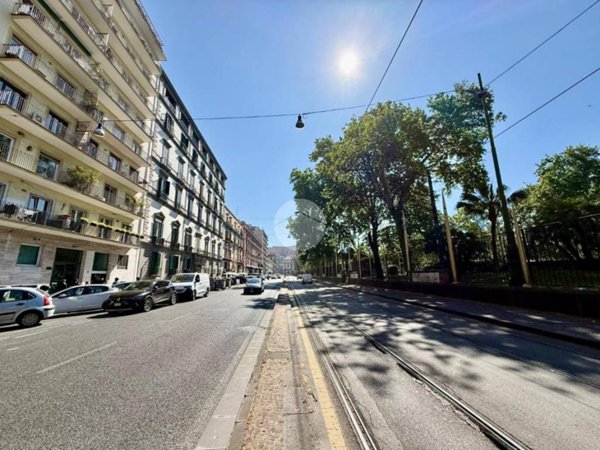 appartamento in affitto a Napoli in zona Chiaia