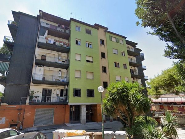 locale commerciale in affitto a Napoli in zona Capodimonte / Colli Aminei