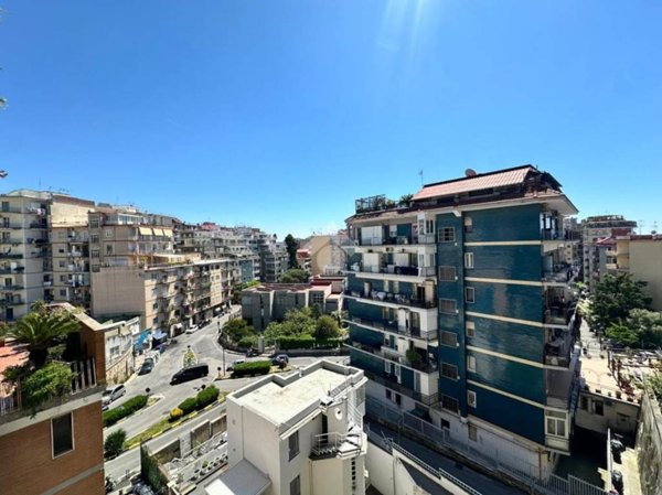 appartamento in affitto a Napoli in zona Arenella