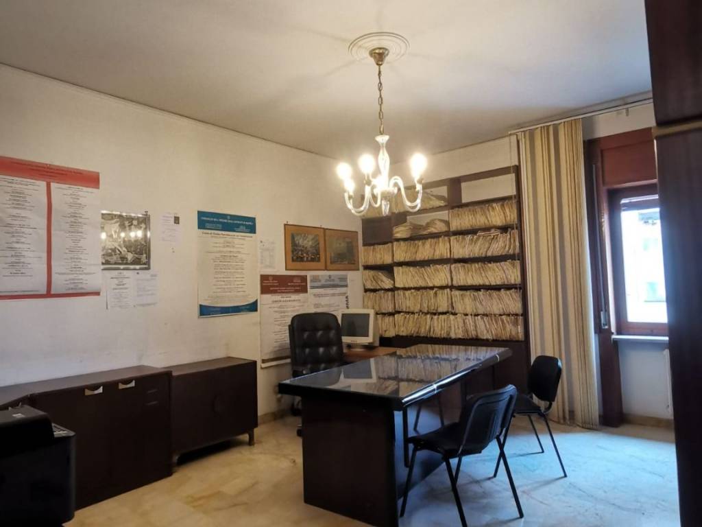 ufficio in affitto a Napoli
