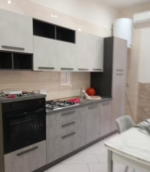 appartamento in affitto a Napoli in zona Stella