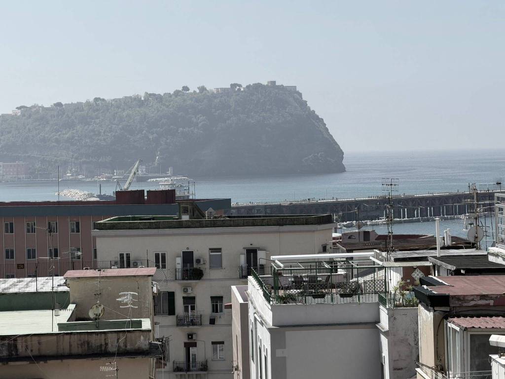 appartamento in affitto a Napoli in zona Bagnoli