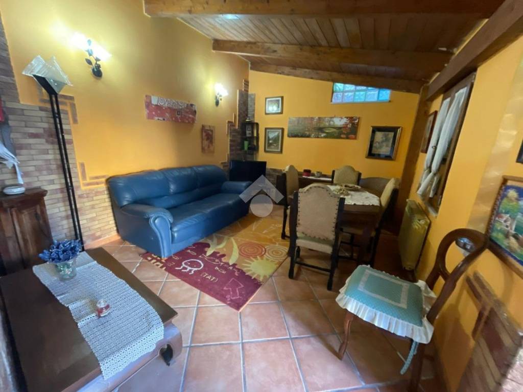 appartamento in affitto a Napoli in zona Camaldoli