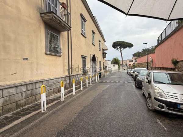 appartamento in affitto a Napoli in zona Chiaiano
