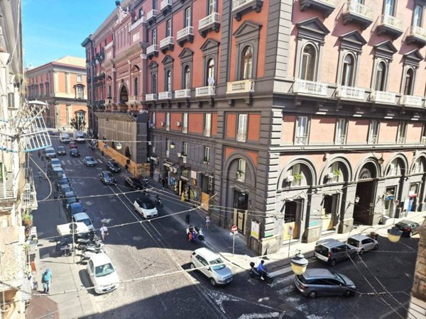 appartamento in affitto a Napoli in zona Stella