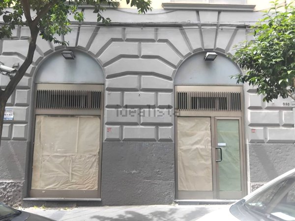 locale commerciale in affitto a Napoli in zona Pendino / San Giuseppe