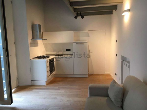 appartamento in affitto a Napoli in zona Pendino / San Giuseppe