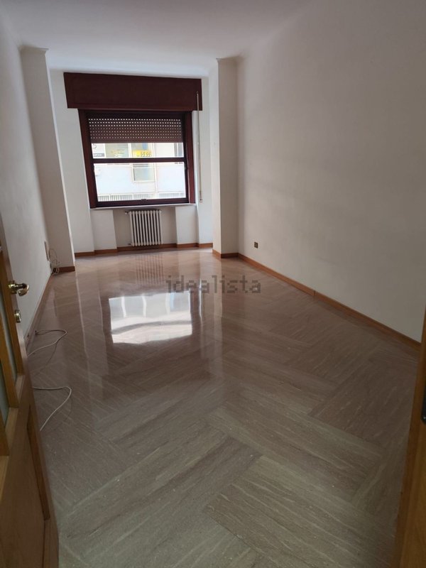 appartamento in affitto a Napoli in zona Montecalvario