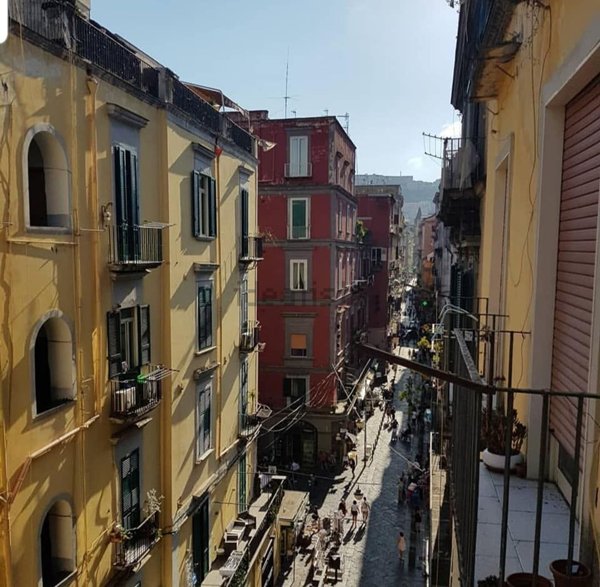 appartamento in affitto a Napoli in zona San Lorenzo