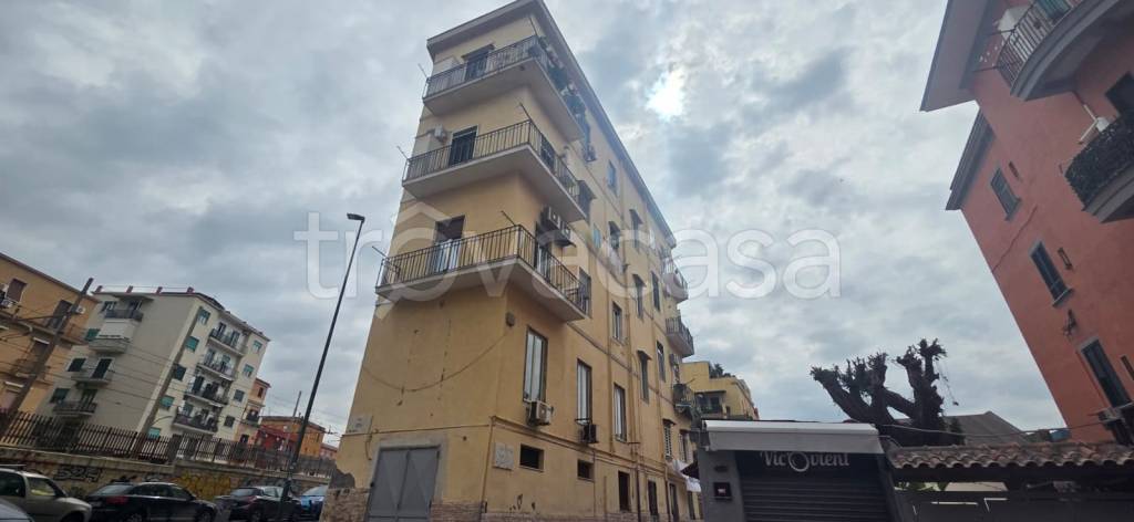 ufficio in affitto a Napoli in zona Bagnoli