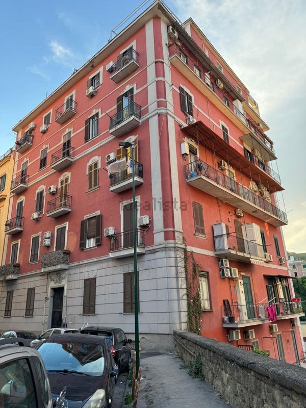 appartamento in affitto a Napoli