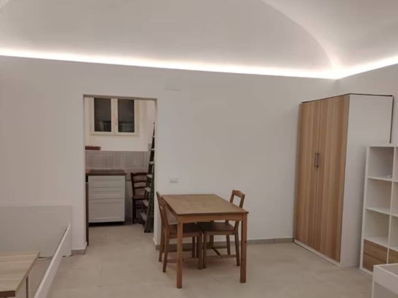 appartamento in affitto a Napoli in zona Stella