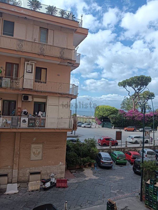 appartamento in affitto a Napoli in zona Posillipo