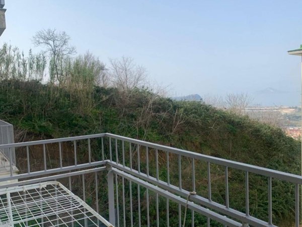 appartamento in affitto a Napoli in zona Posillipo