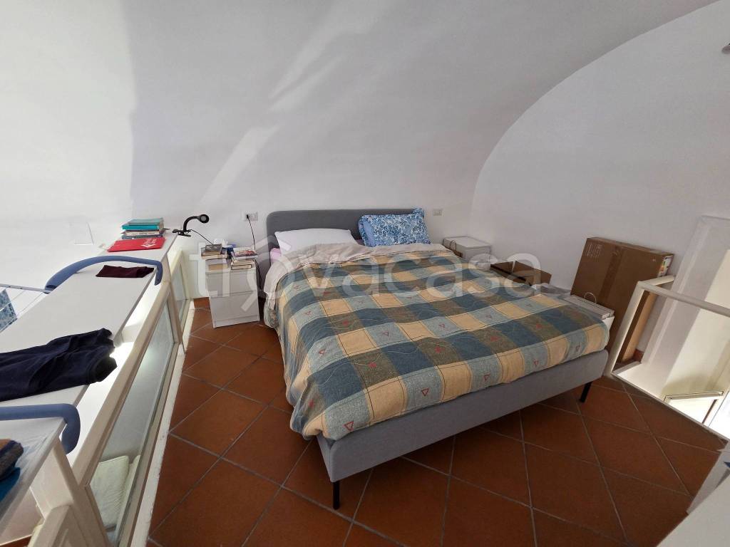 appartamento in affitto a Napoli in zona Chiaia