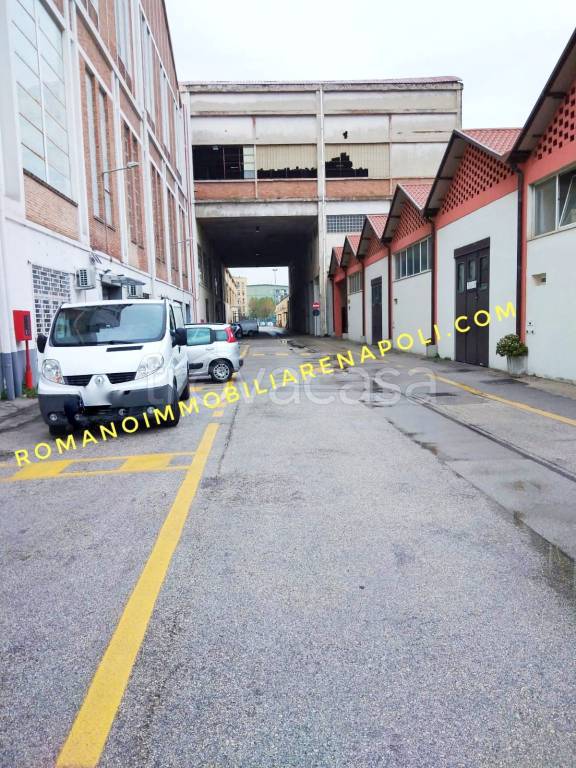 appartamento in affitto a Napoli in zona Zona Industriale-Ferrovia