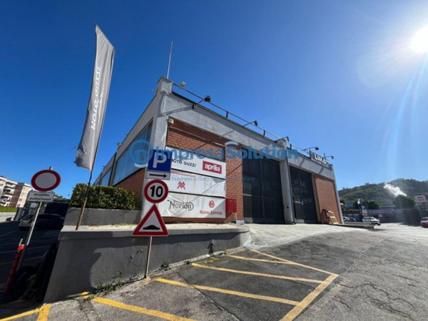 ufficio in affitto a Napoli in zona Bagnoli