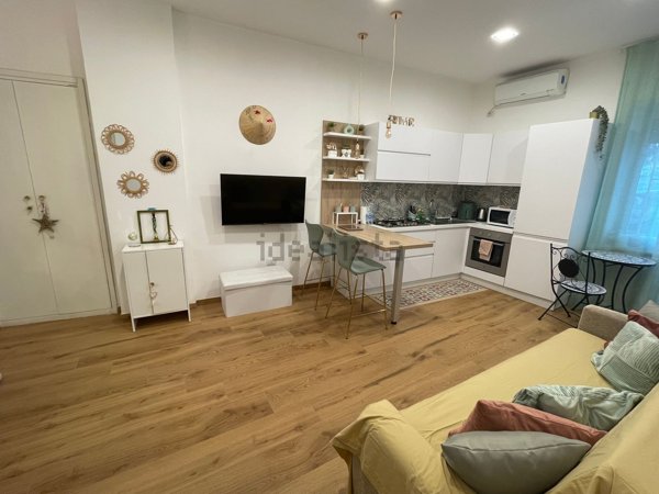 appartamento in affitto a Napoli