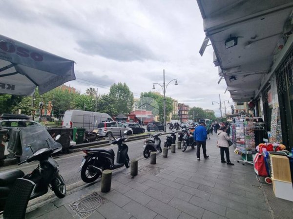 ufficio in affitto a Napoli in zona Stella