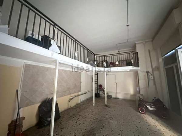 locale commerciale in affitto a Napoli in zona Secondigliano