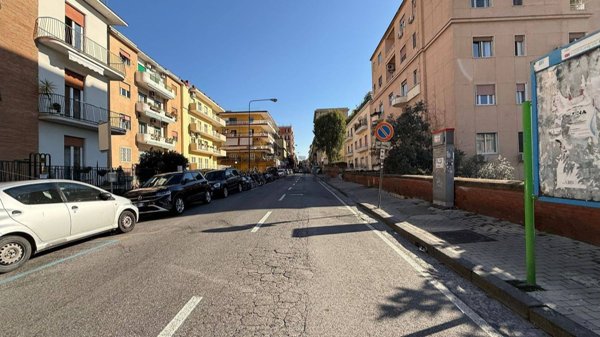 appartamento in affitto a Napoli in zona Chiaia
