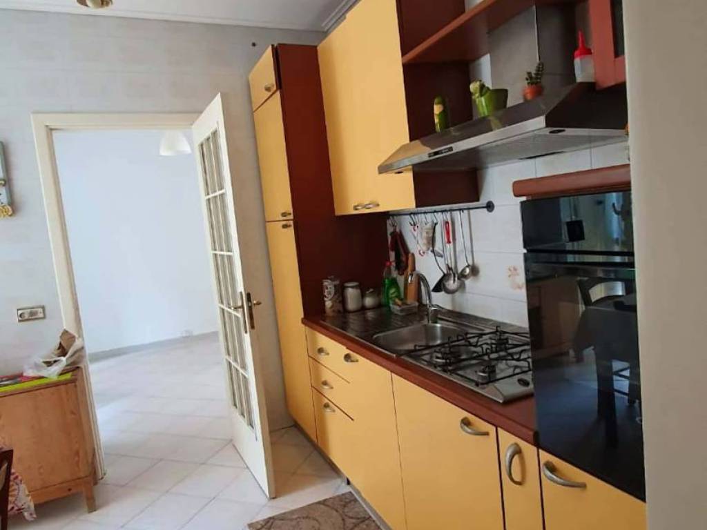 appartamento in affitto a Napoli in zona San Ferdinando