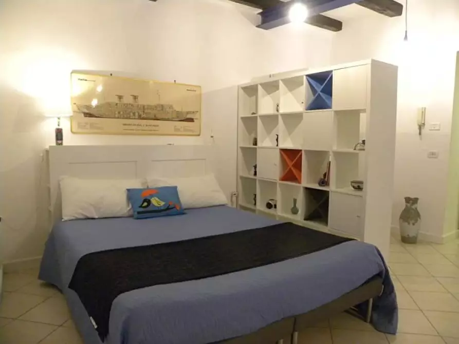 appartamento in affitto a Napoli in zona Porto