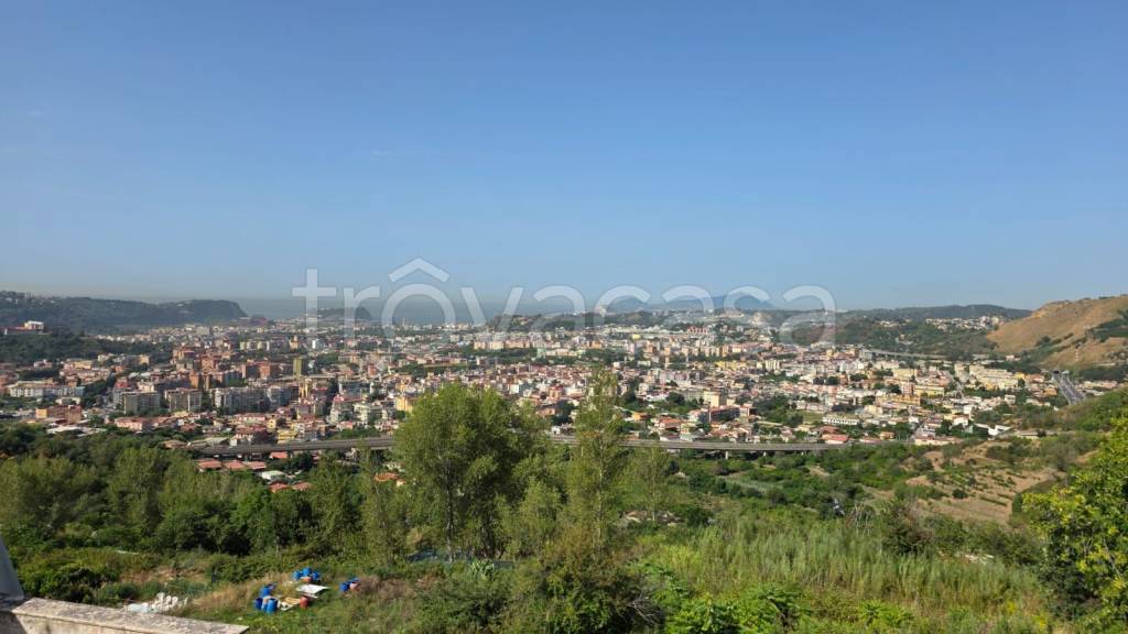 appartamento in affitto a Napoli in zona Camaldoli