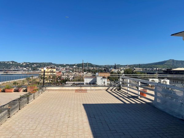 appartamento in affitto a Napoli in zona Bagnoli