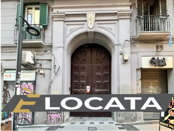 negozio in affitto a Napoli in zona Pendino / San Giuseppe