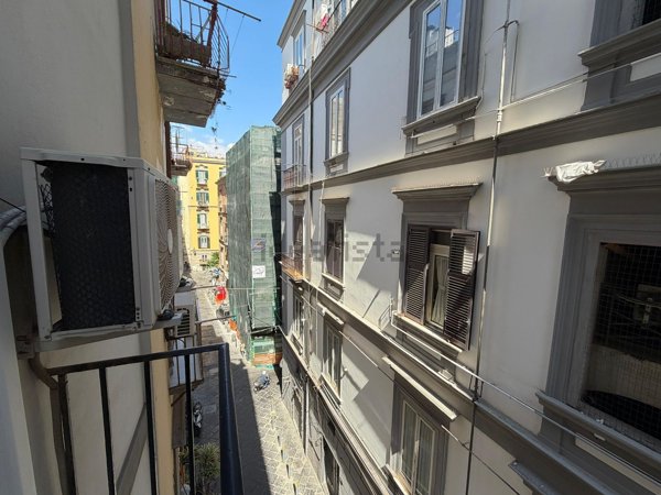 appartamento in affitto a Napoli in zona Chiaia