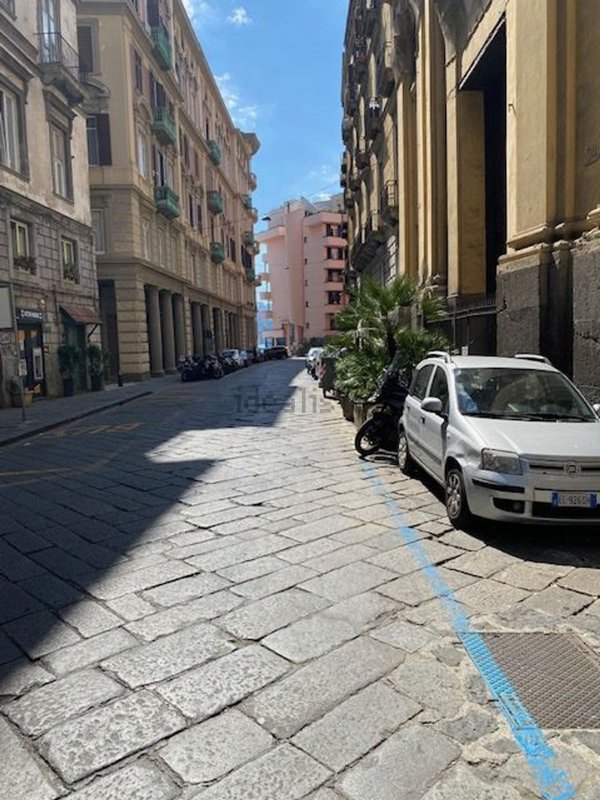 appartamento in affitto a Napoli in zona San Ferdinando