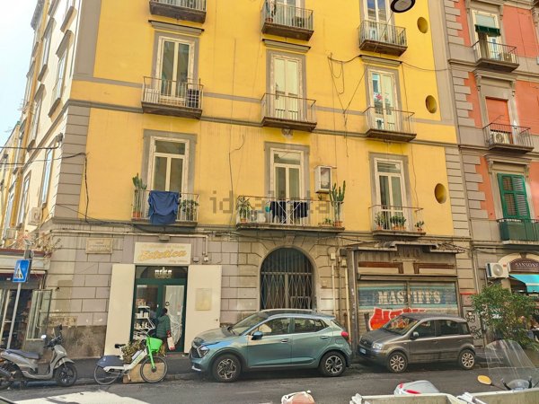 appartamento in affitto a Napoli in zona Chiaia