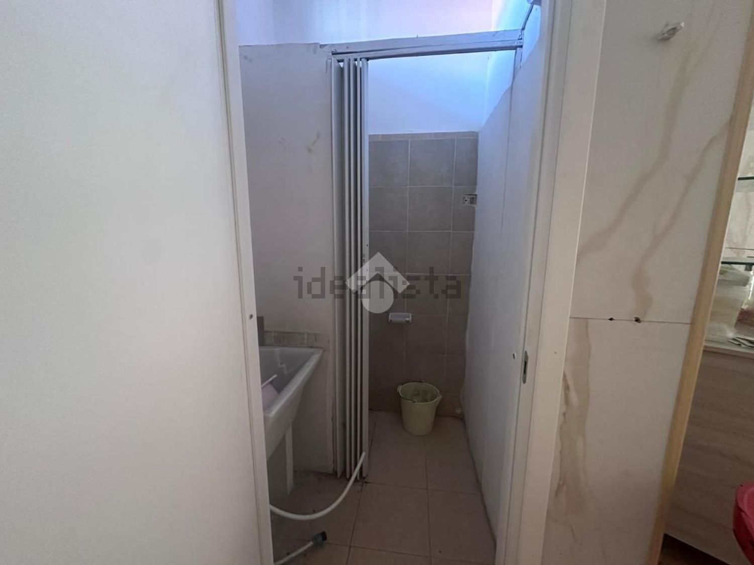 locale commerciale in affitto a Napoli in zona Secondigliano