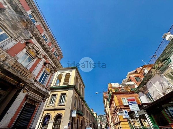 appartamento in affitto a Napoli in zona Chiaia