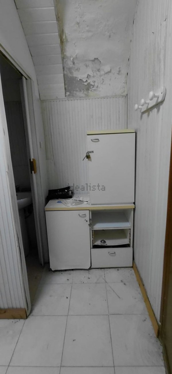 locale commerciale in affitto a Napoli in zona Vomero