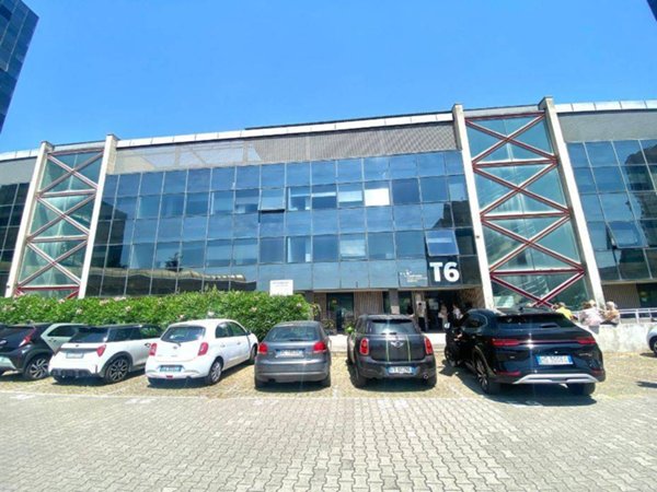 ufficio in affitto a Napoli in zona Poggioreale
