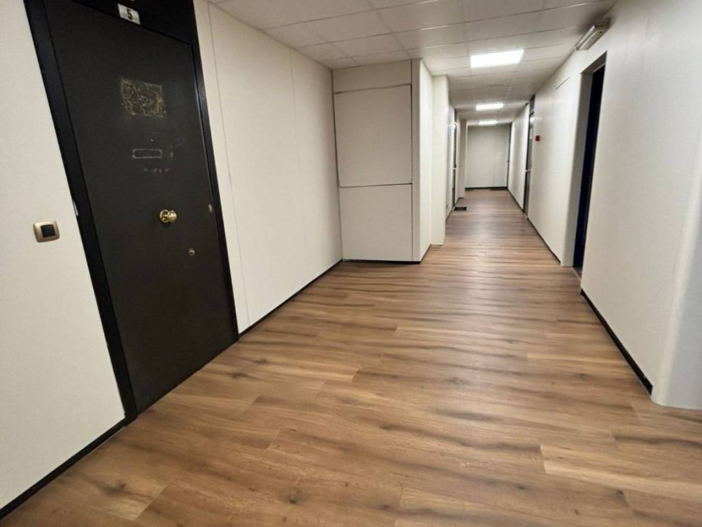 ufficio in affitto a Napoli in zona Poggioreale