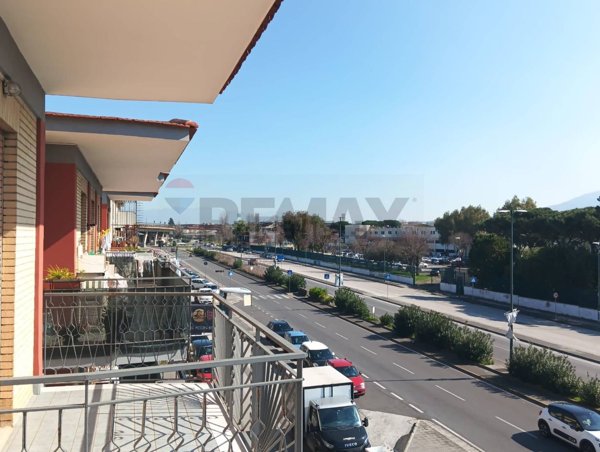 appartamento in affitto a Napoli in zona Barra