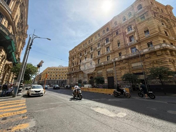 ufficio in affitto a Napoli