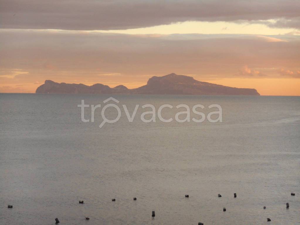 appartamento in affitto a Napoli in zona Posillipo