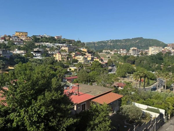 appartamento in affitto a Napoli in zona Soccavo