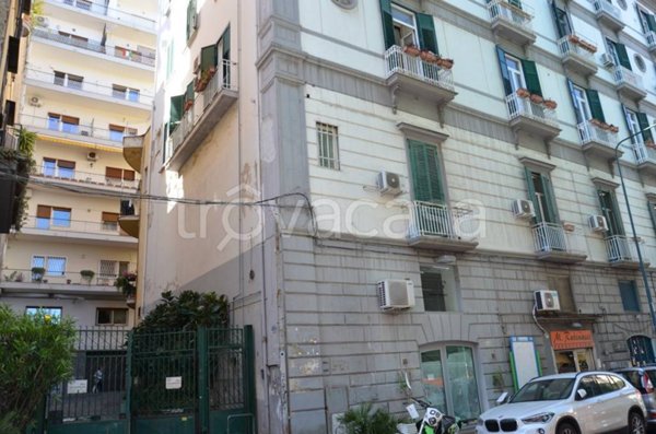 appartamento in affitto a Napoli in zona Chiaia