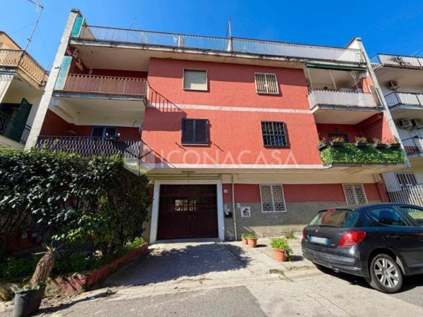 appartamento in affitto a Napoli in zona Soccavo