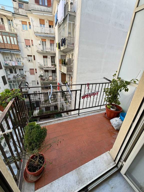 appartamento in affitto a Napoli in zona Chiaia