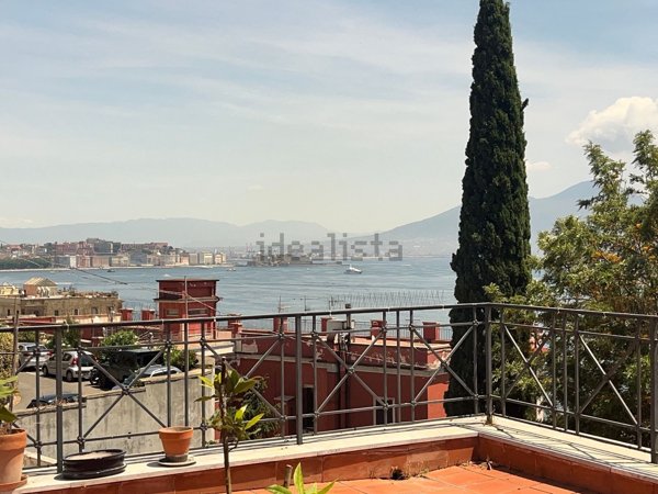ufficio in affitto a Napoli in zona Posillipo