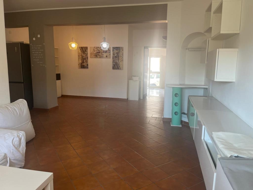 appartamento in affitto a Napoli in zona Chiaia